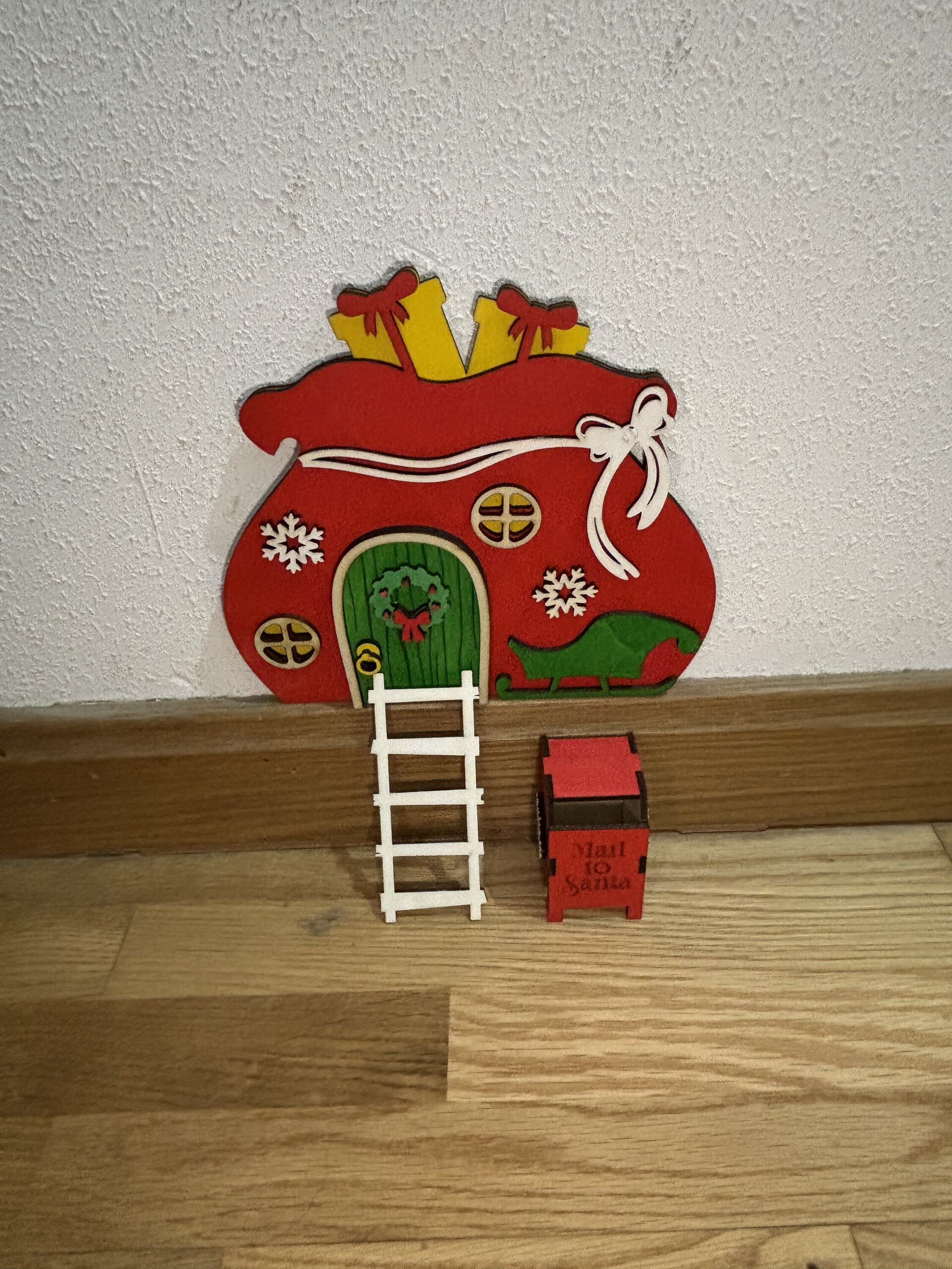 Puerta más buzón elfo travieso - 2